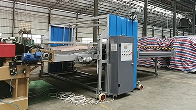 Máquina apiladora de cuero