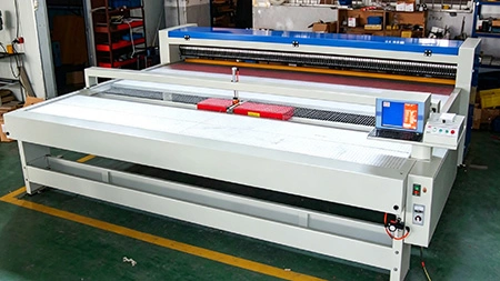 Máquina electrónica para medir pieles (cuero blando)